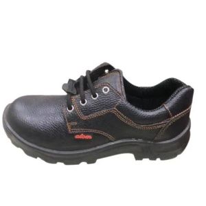 black safety shoes