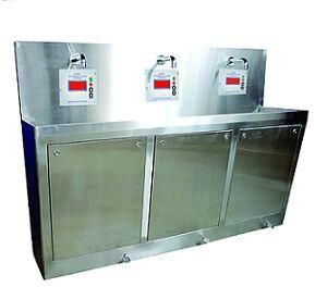 Three Station Scrub Sink With Timer Panels