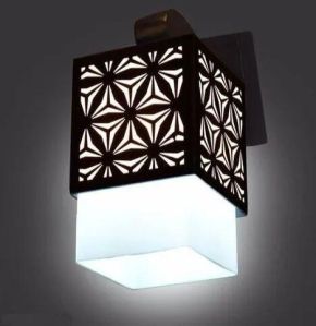 Wooden Wall Lamp