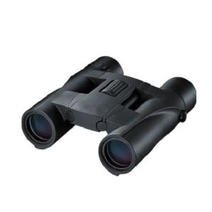 zoom binoculars