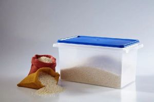 Tupperware Rice Keeper