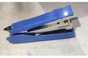 Blue Kangaro Stapler