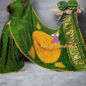 Green Shibori Bandhani Saree