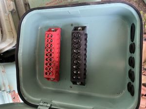 Cable junction box