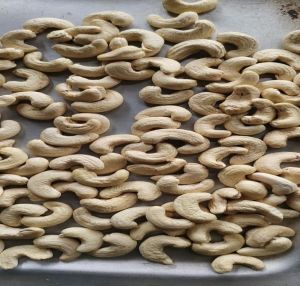 W180 Cashew Nuts