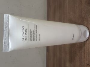 oil control face wash