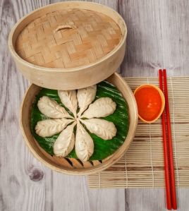 PANEER CORIANDER MOMOS