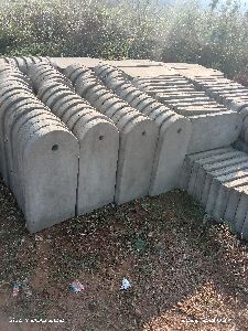 Concrete Jjm water plate