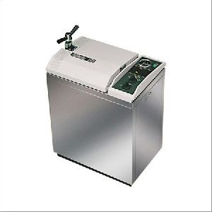 Semi Automatic Autoclave