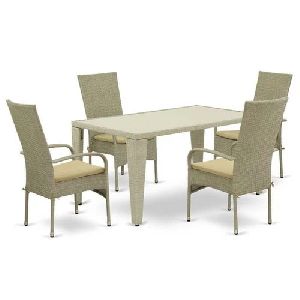 4 Seater Outdoor Dining Set