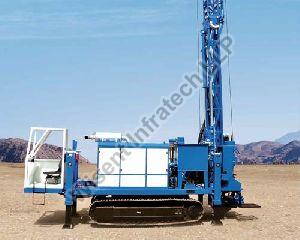 Crawler mounted drilling rig