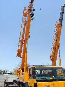 xcmg 100 ton hydraulic truck crane