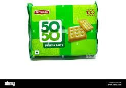 Britannia 50 50 Biscuit