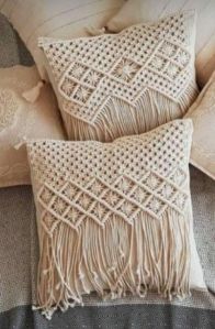 MAC 1356 Macrame Pillow