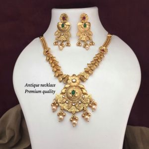 Imitation Necklace Set