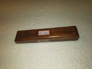 wooden cookware handle