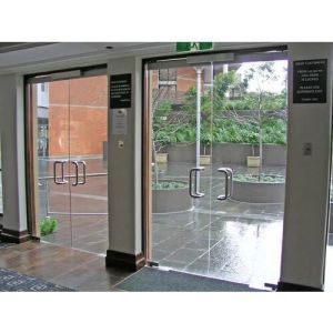 Frameless Glass Door