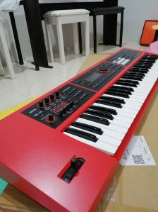 ronand xps 10 electronic keyboard