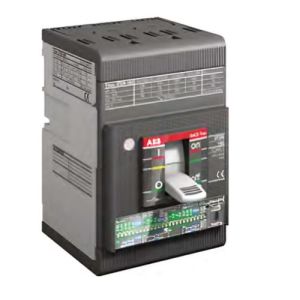 MCCB (Moulded Case Circuit Breaker)