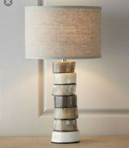 horn lamp