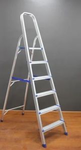 Aluminium Step Ladder