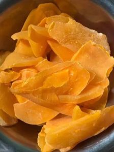 dried mango slice