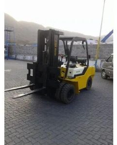 VOLTAS FORKLIFT