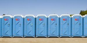 rental commercial loos