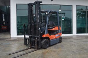 Toyota Battery Forklift 2.0 Ton