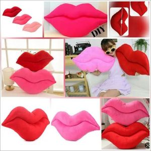 Lip Shaped Cushion