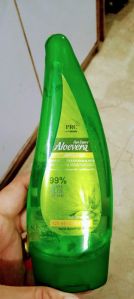 Green Aloe Vera Gel