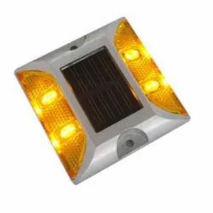 Solar Road Stud with Shank