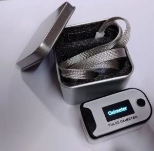 Fingertip Pulse Oximeter