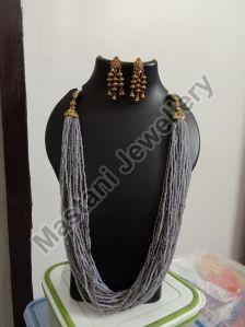 Gray Seed Beads Necklace Set