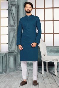 Showlook Festive Pattern Kurta Pyjama set