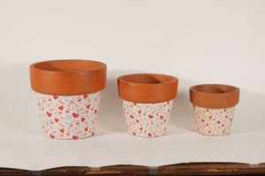 Hearts Print Terracotta Clay Pot