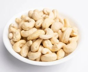 W320 Cashew Nuts