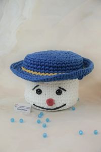 Imported Cotton Yarn Smile Box with Hat Lid