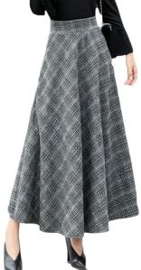 Ladies Woolen Skirt