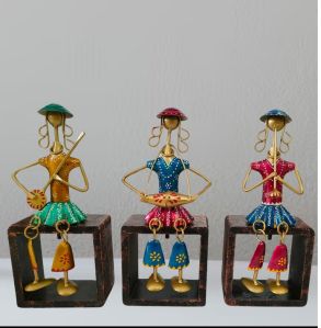 Iron Chair Lady Sitting Musician Set of 3