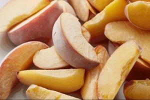 Frozen Peach Slice