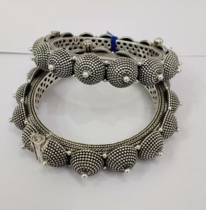 Ladies Oxidised Bangles