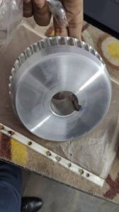 Roll clamping chuck