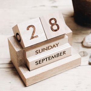 Wooden calendar