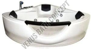 White Acrylic Jacuzzi Bathtub