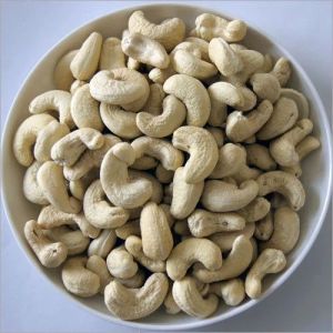 finished cashew nuts