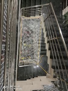 Staircase safety nets