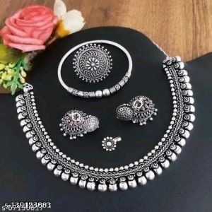 stunning jewelry