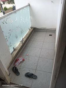 Tiles laying work