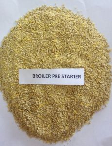 Pre starter poultry feed